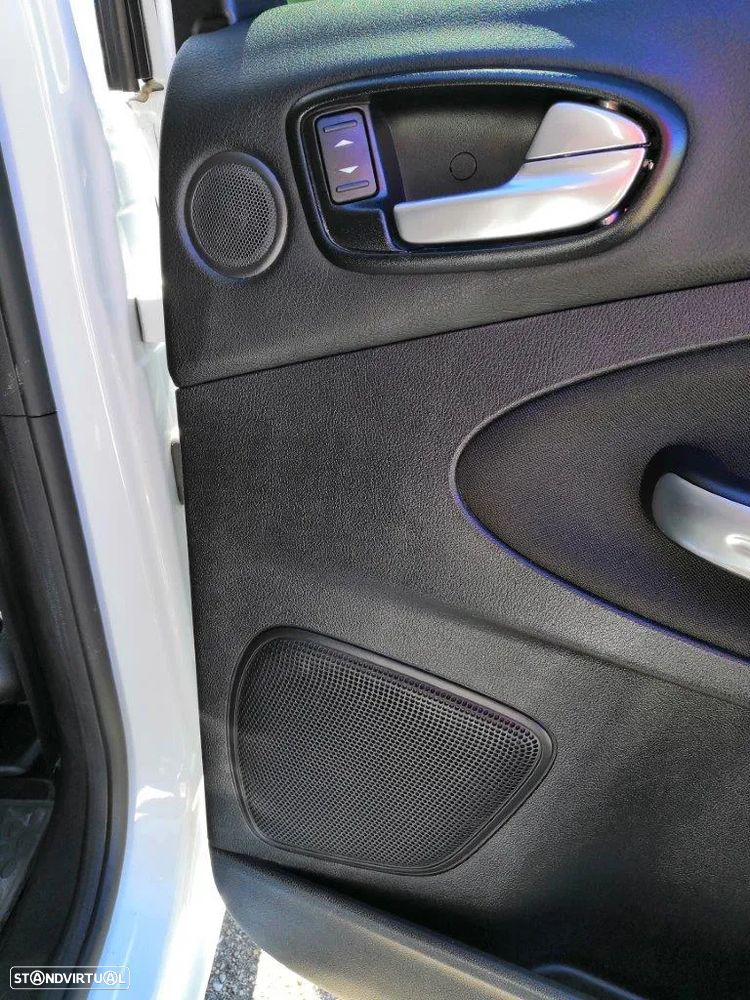 Ford Galaxy 1.6 TDCi Titanium - 28