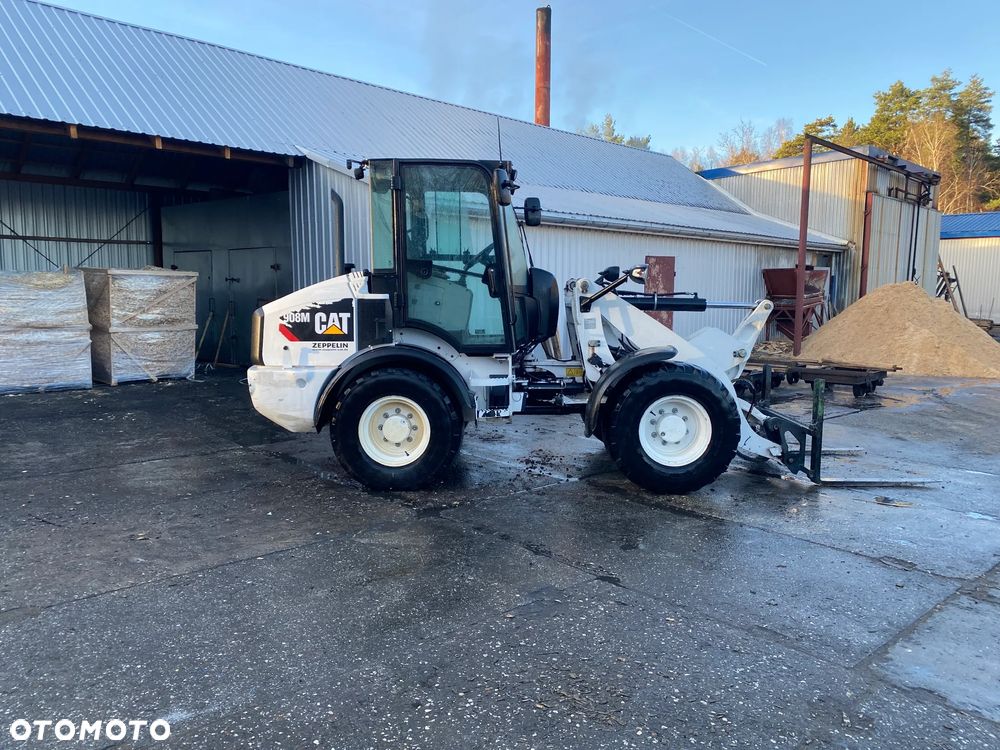 Caterpillar 908 M - 1