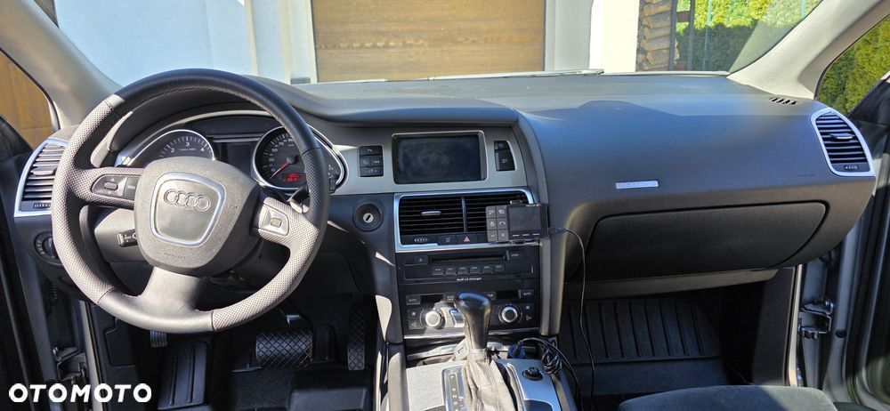 Audi Q7 3.0 TDI DPF quattro tiptronic - 16