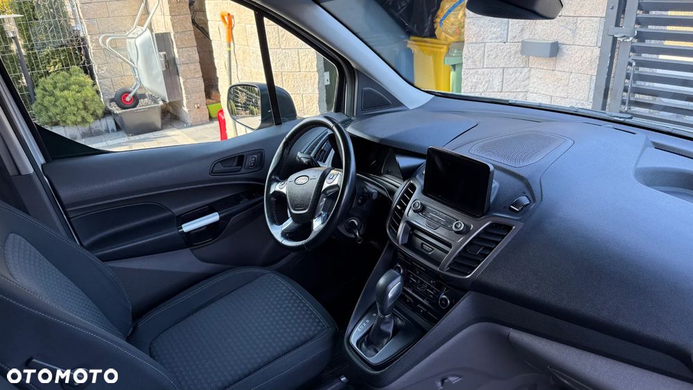 Ford TRANSIT CONNECT - 10