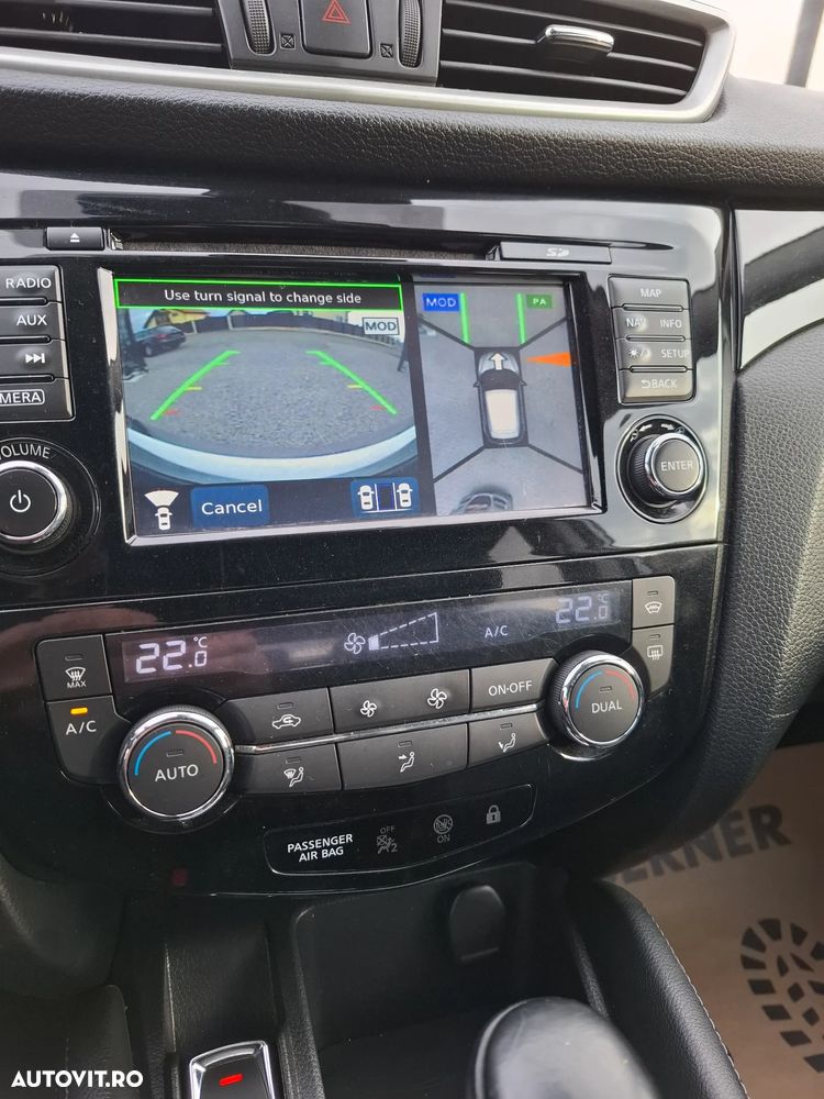 Nissan Qashqai 1.6 DCI Start/Stop X-TRONIC N-Connecta - 8