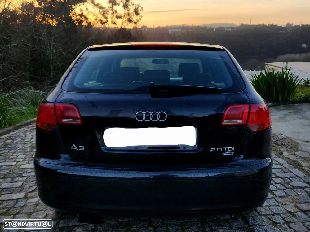 Audi A3 Sportback 2.0 TDi S-line - 5