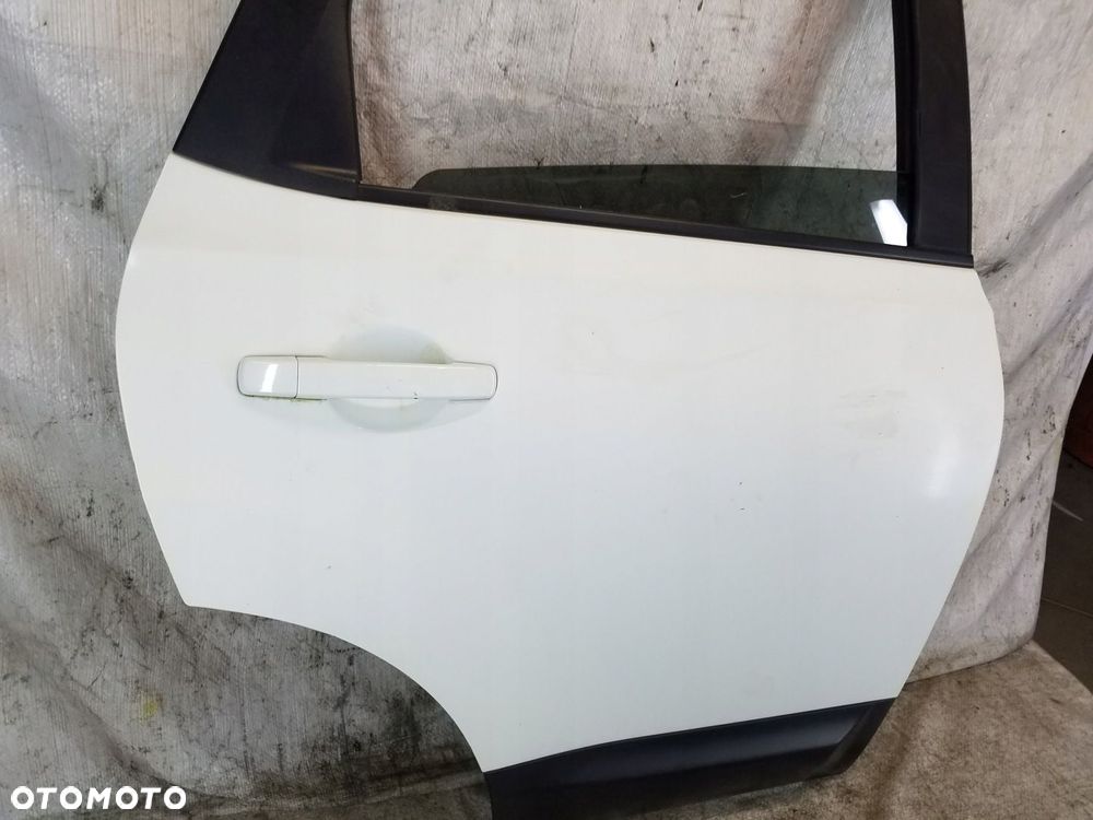 DRZWI TYŁ LEWE NISSAN QASHQAI J10 LIFT KOD 326G - 12