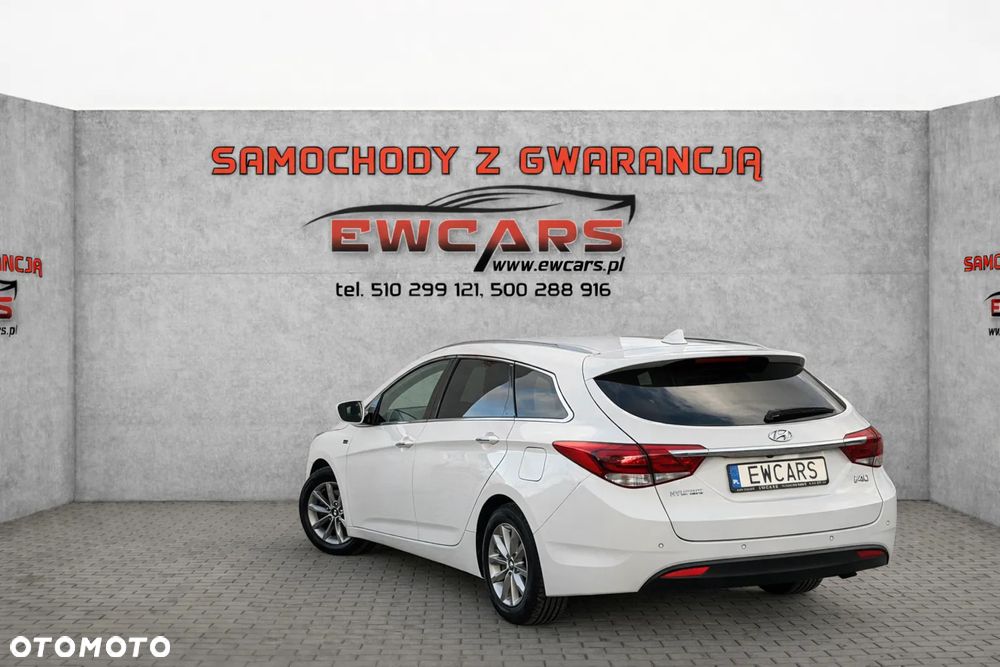 Hyundai i40 1.7 CRDi BlueDrive Business DCT - 4