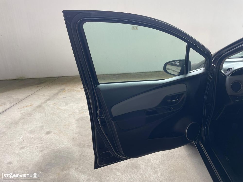 Toyota Yaris 1.4 D-4D Comfort+AC - 15
