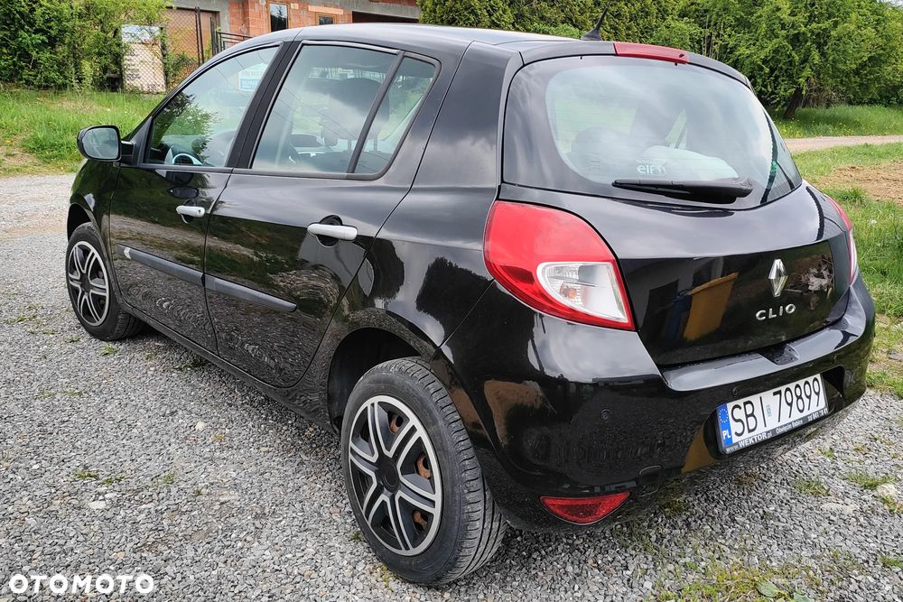 Renault Clio 1.2 16V Alize - 4