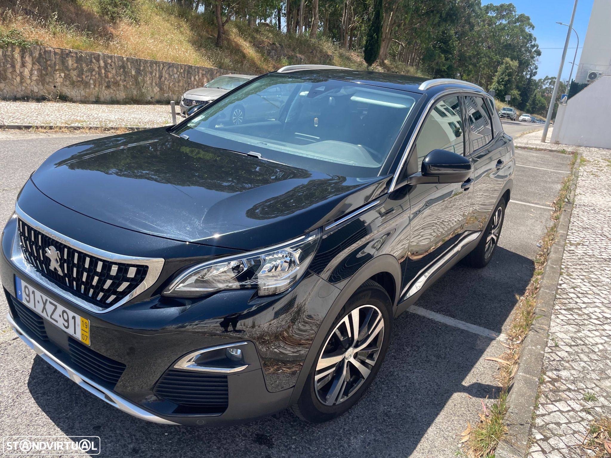 Peugeot 3008 1.5 BlueHDi Allure - 1