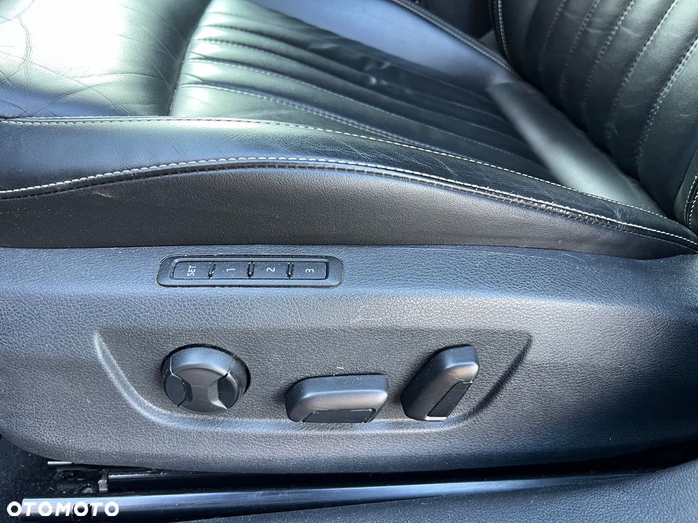 Skoda Superb 1.6 TDI DSG Ambition - 30