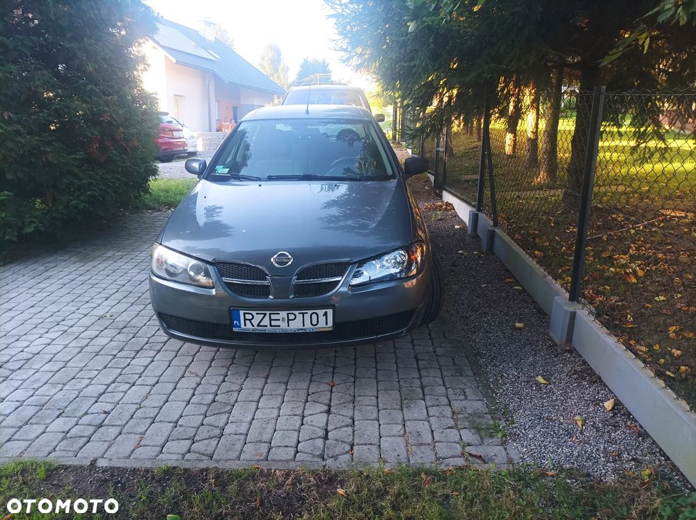 Nissan Almera 1.5 dCi Visia - 4