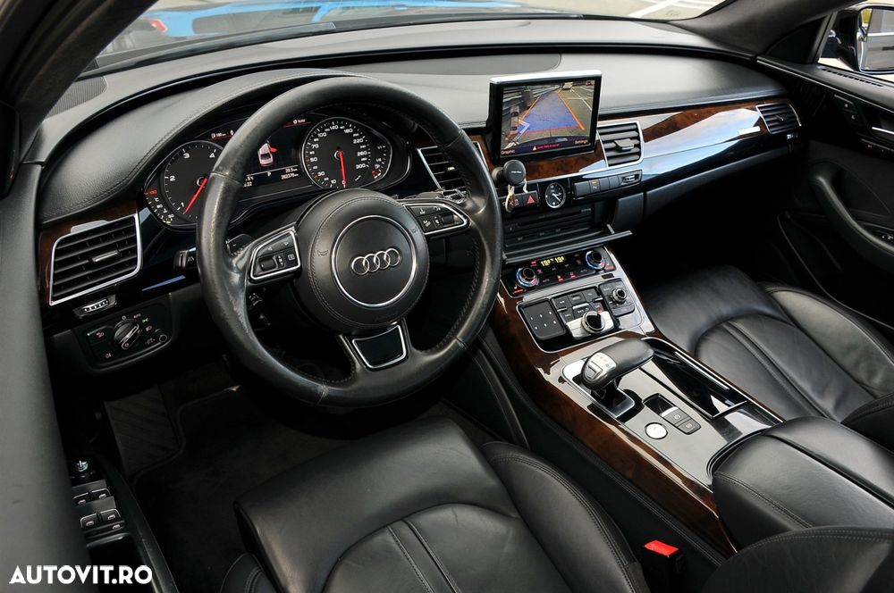 Audi A8 3.0 TDI DPF clean diesel quattro tiptronic Lang - 11