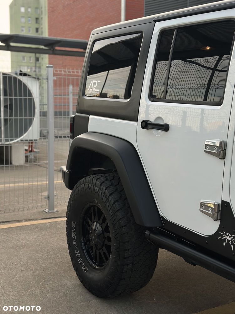 Jeep Wrangler 3.6 Unlim 75th Anniv - 10