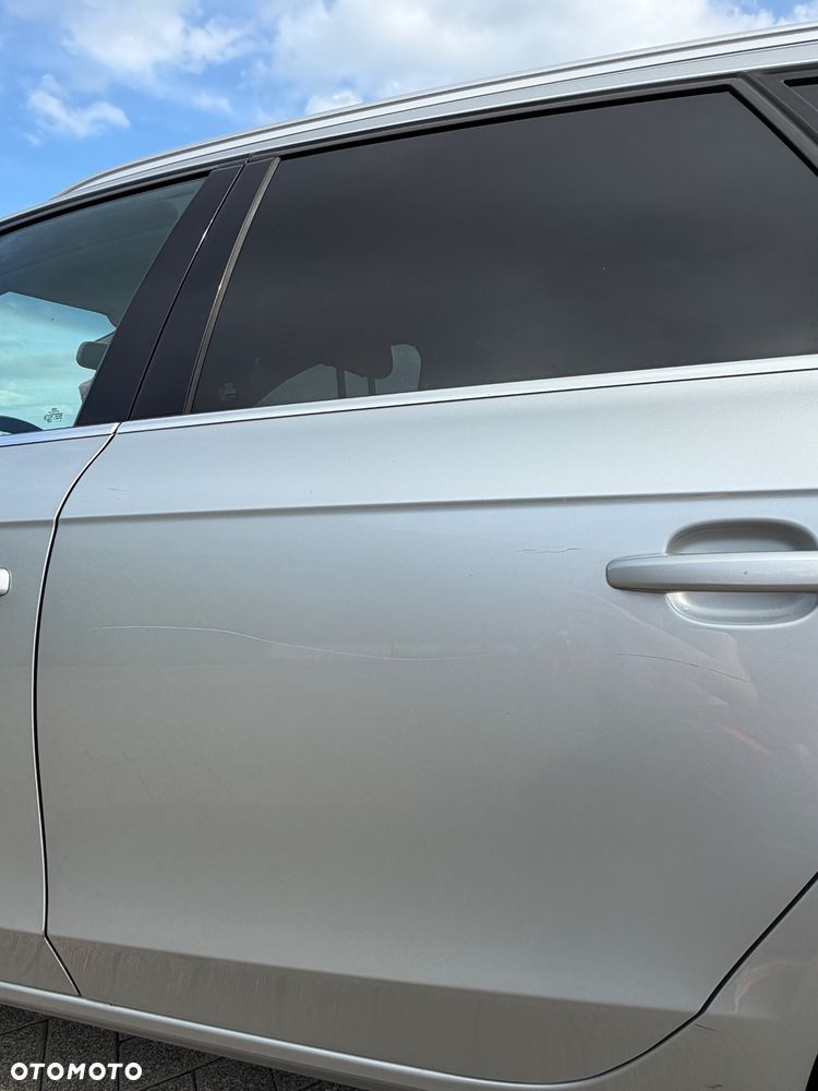Audi A4 Avant - 8