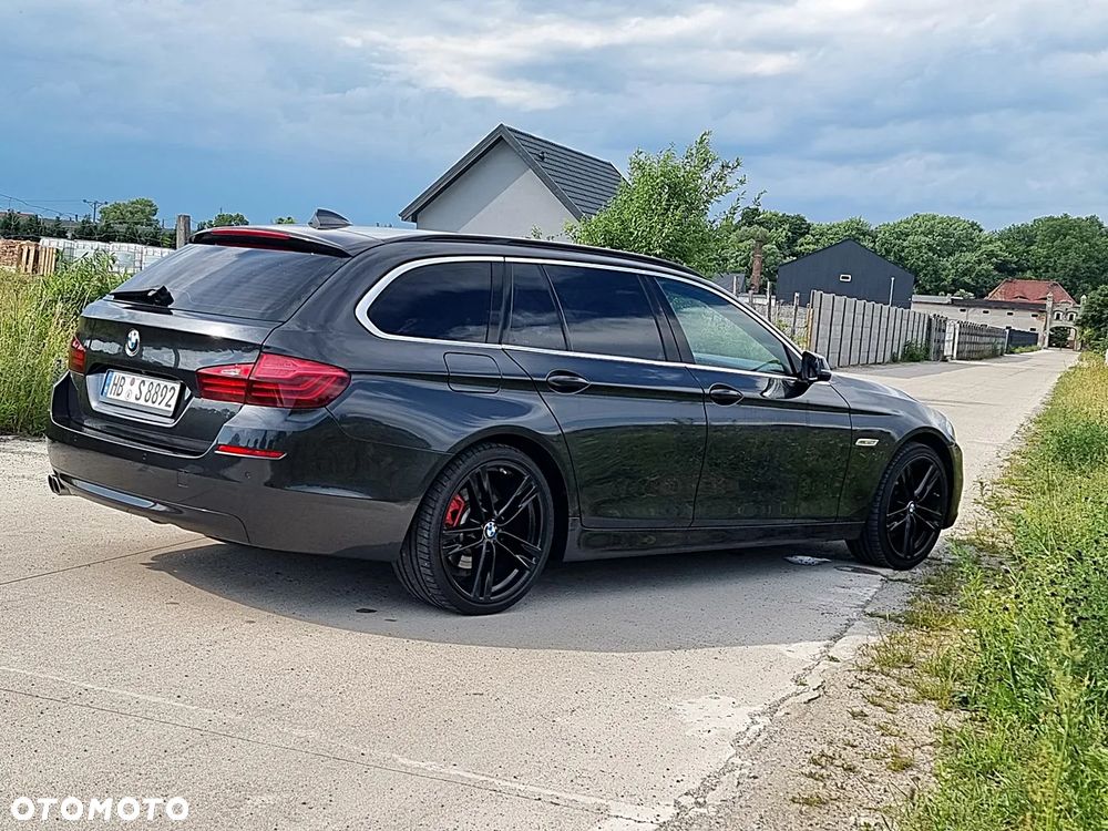 BMW Seria 5 520d Luxury Line sport - 4