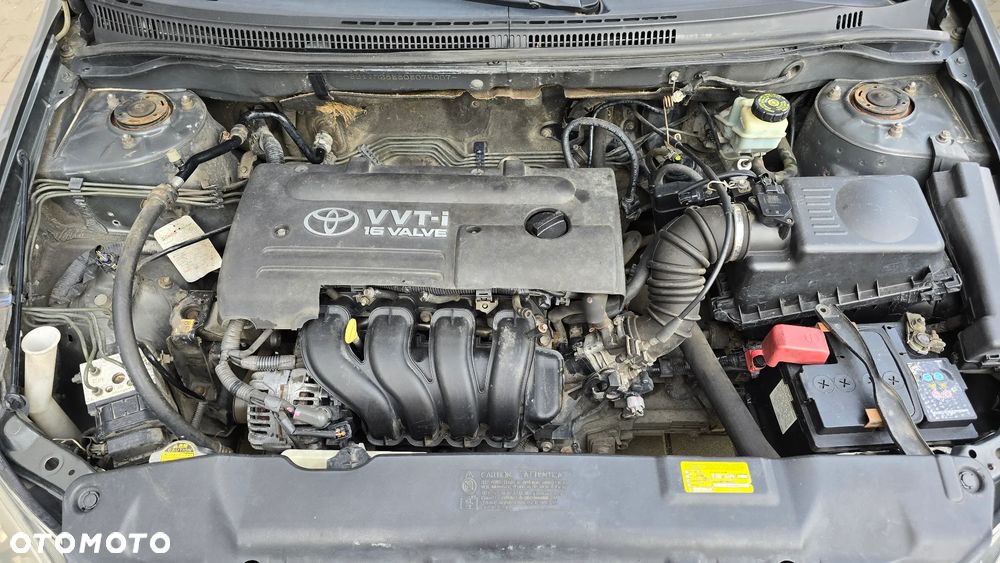 Toyota Corolla 1.4 VVT-i Base - 8