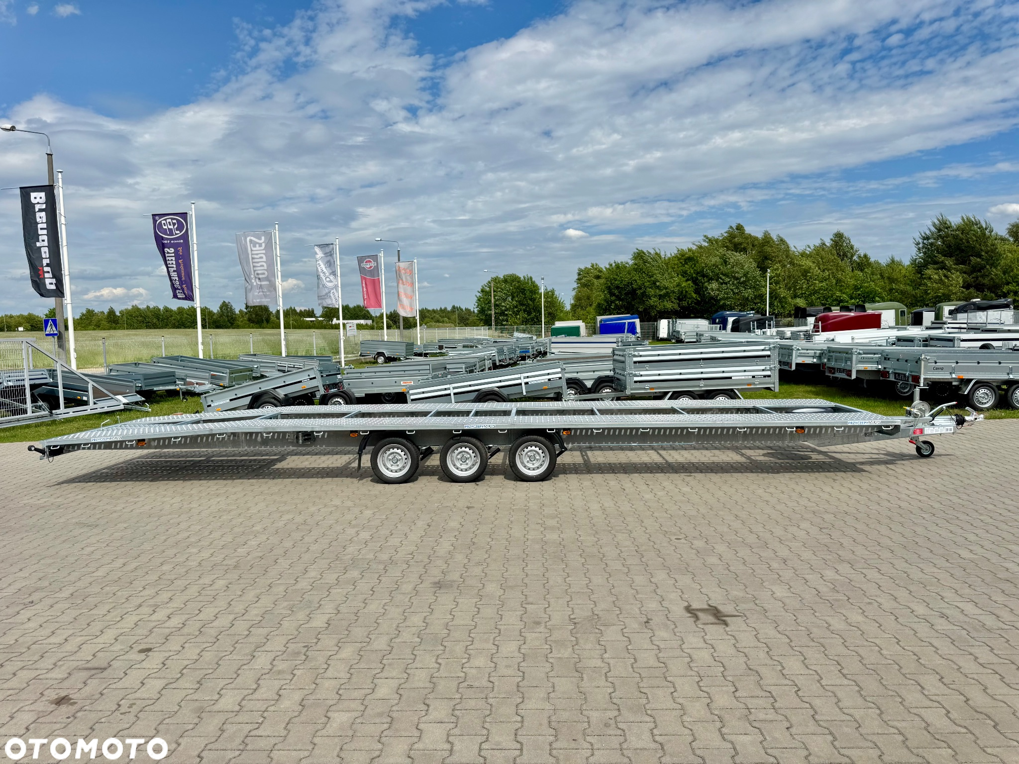 Niewiadów Indiana 9m x 2.1 m | 3.5T - 3