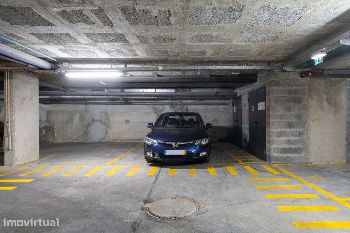 Garagem  para venda - Grande imagem: 2/4