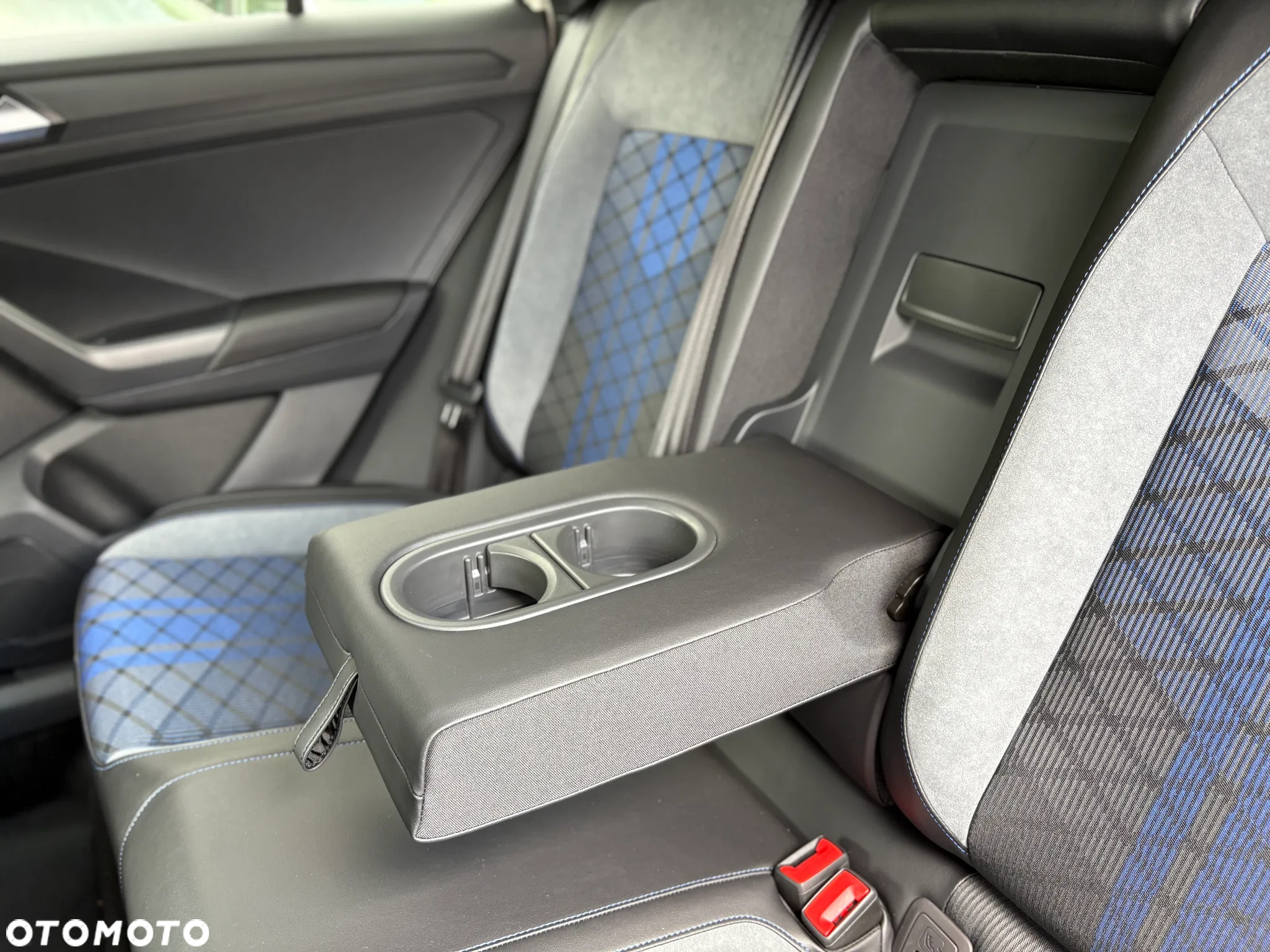 Volkswagen T-Roc 2.0 TSI 4Motion R DSG - 38