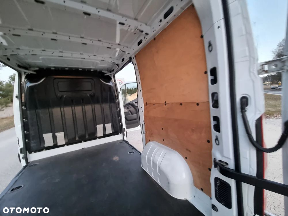 Renault Master - 27