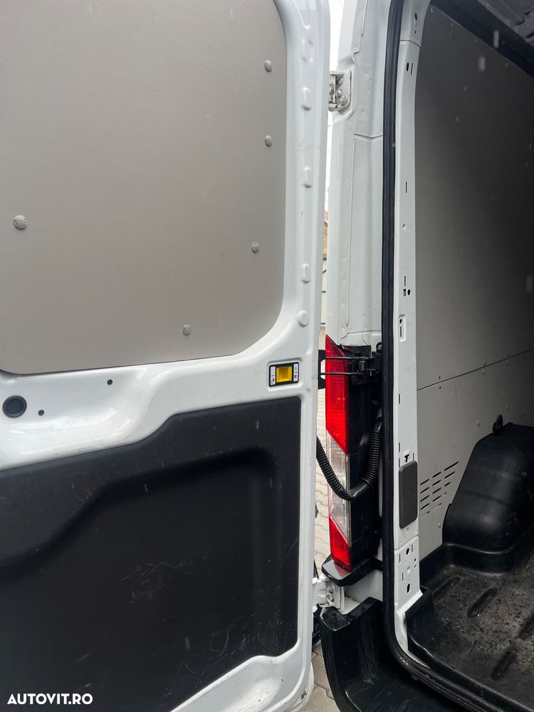 Ford Transit - 4