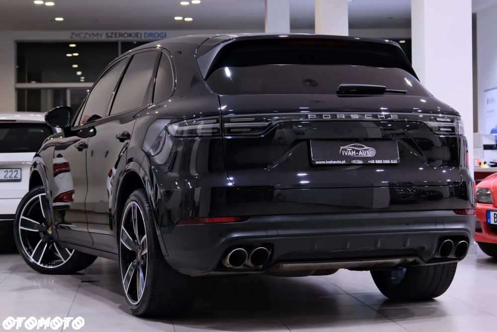 Porsche Cayenne S - 6