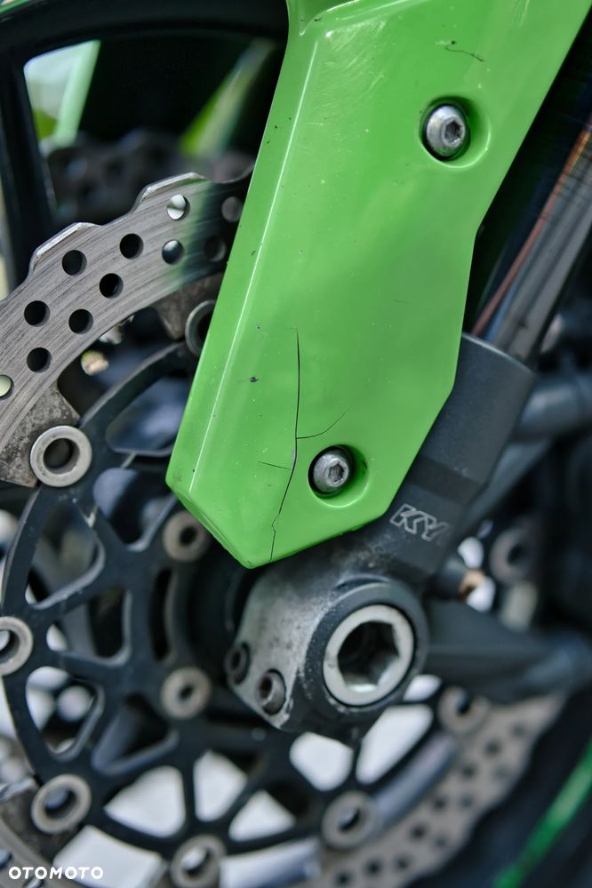 Kawasaki ZX - 9