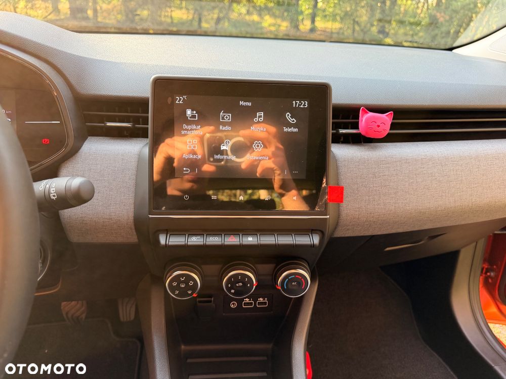 Renault Clio TCe 90 EVOLUTION - 21