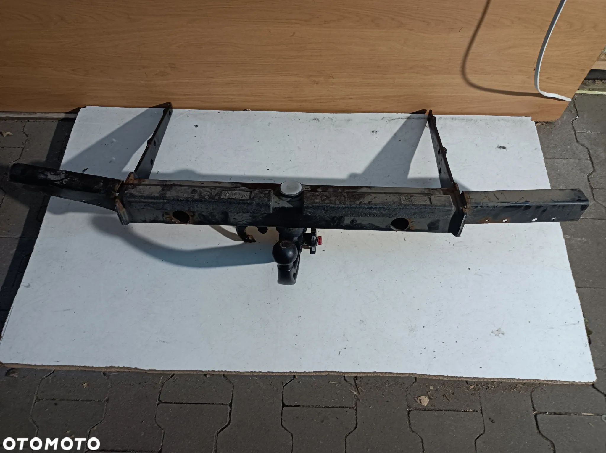 VW T5 T6 belka hak holowniczy wypinany WESTFALIA 7H0803881J - 1