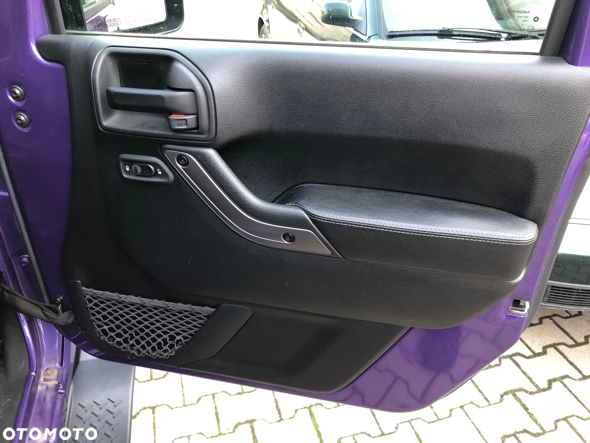Jeep Wrangler - 33