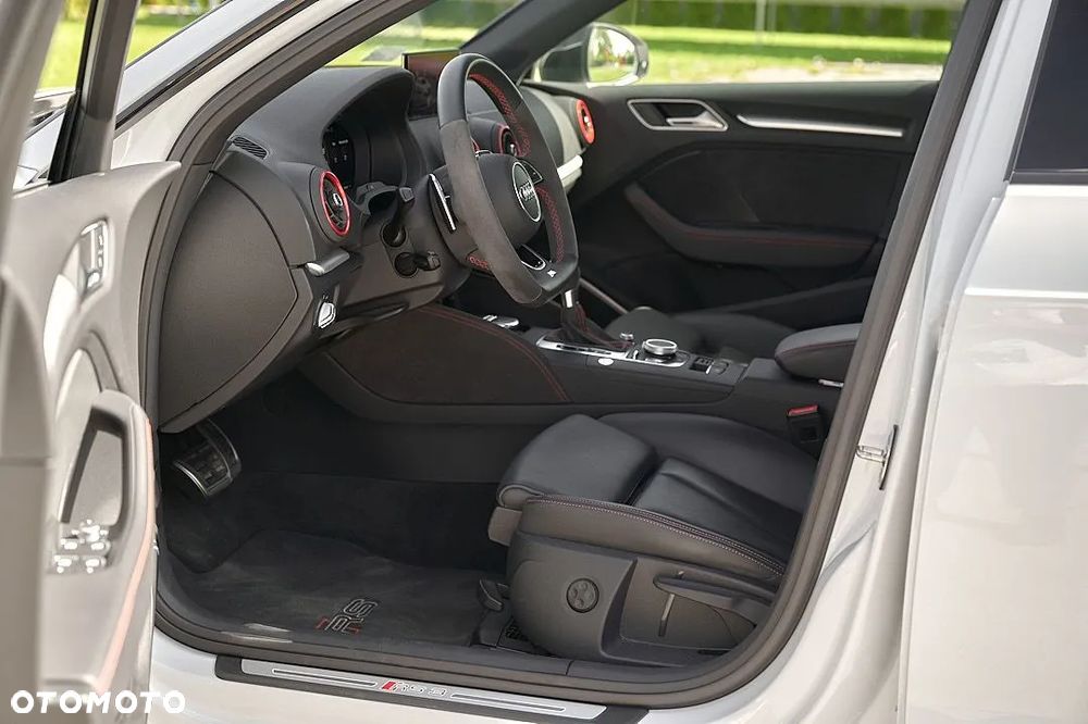 Audi RS3 Sportback 2.5 TFSI Quattro S tronic - 22