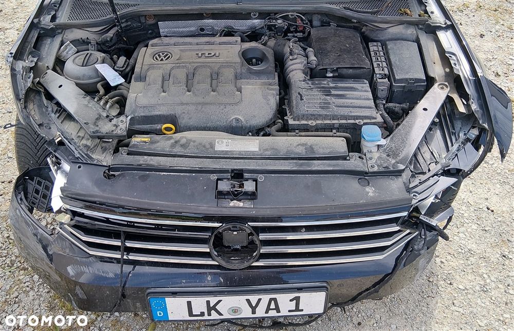 Volkswagen Passat 2.0 TDI BMT Comfortline DSG - 9
