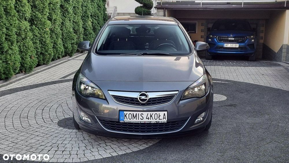 Opel Astra - 9