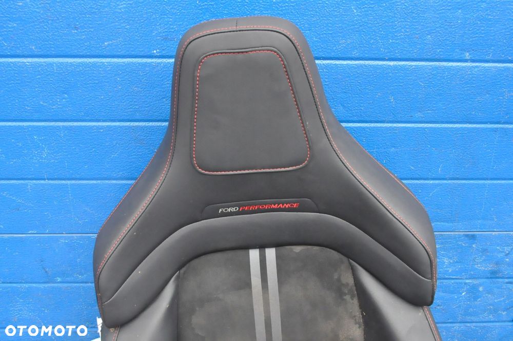 FIESTA MK8 ST PERFORMANCE FOTELE PRZÓD - 2