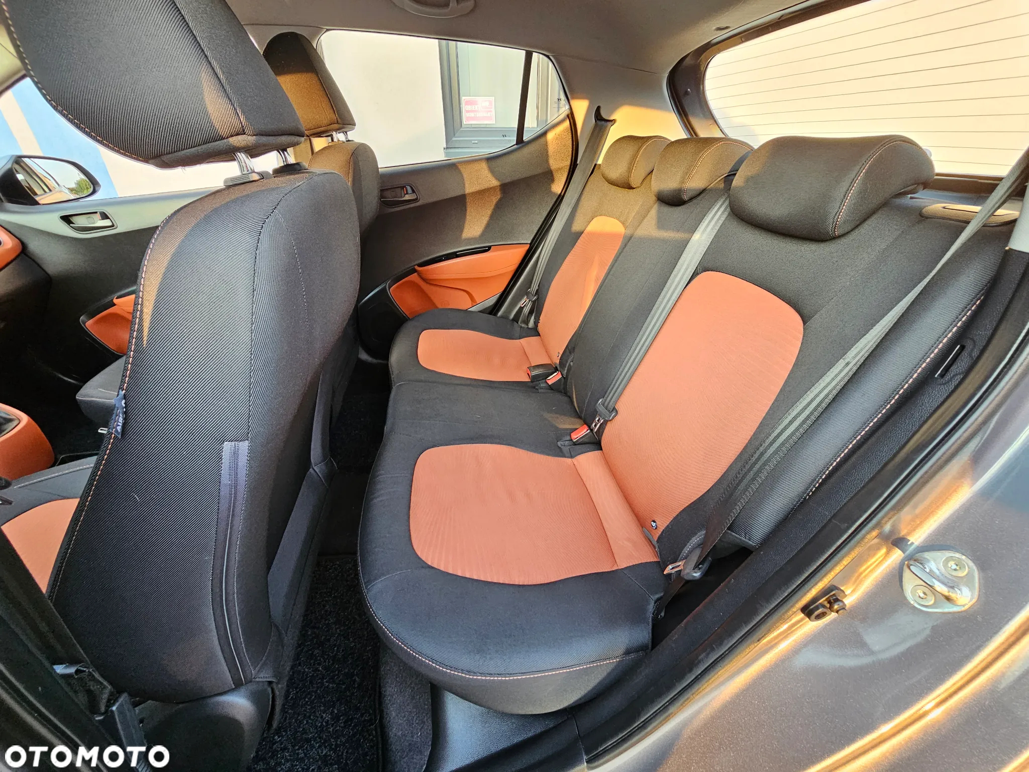 Hyundai i10 1.2 Intro Edition - 21