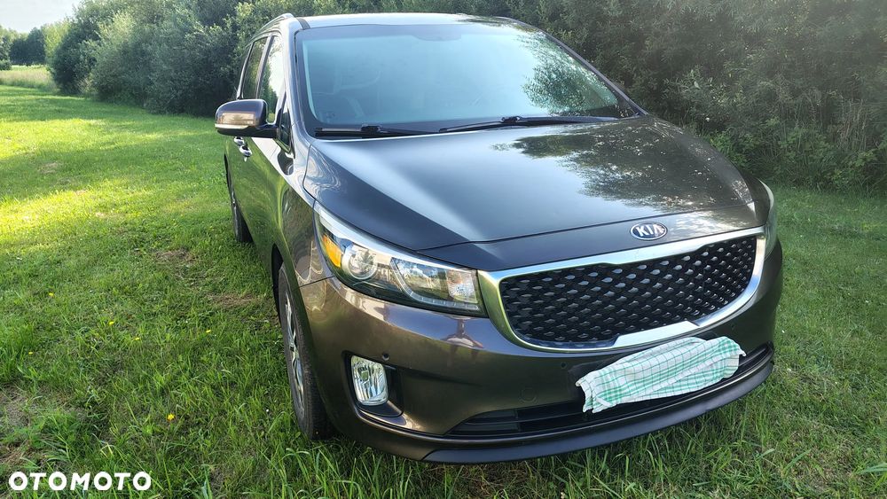 Kia Sedona 3.8 V6 LX - 15