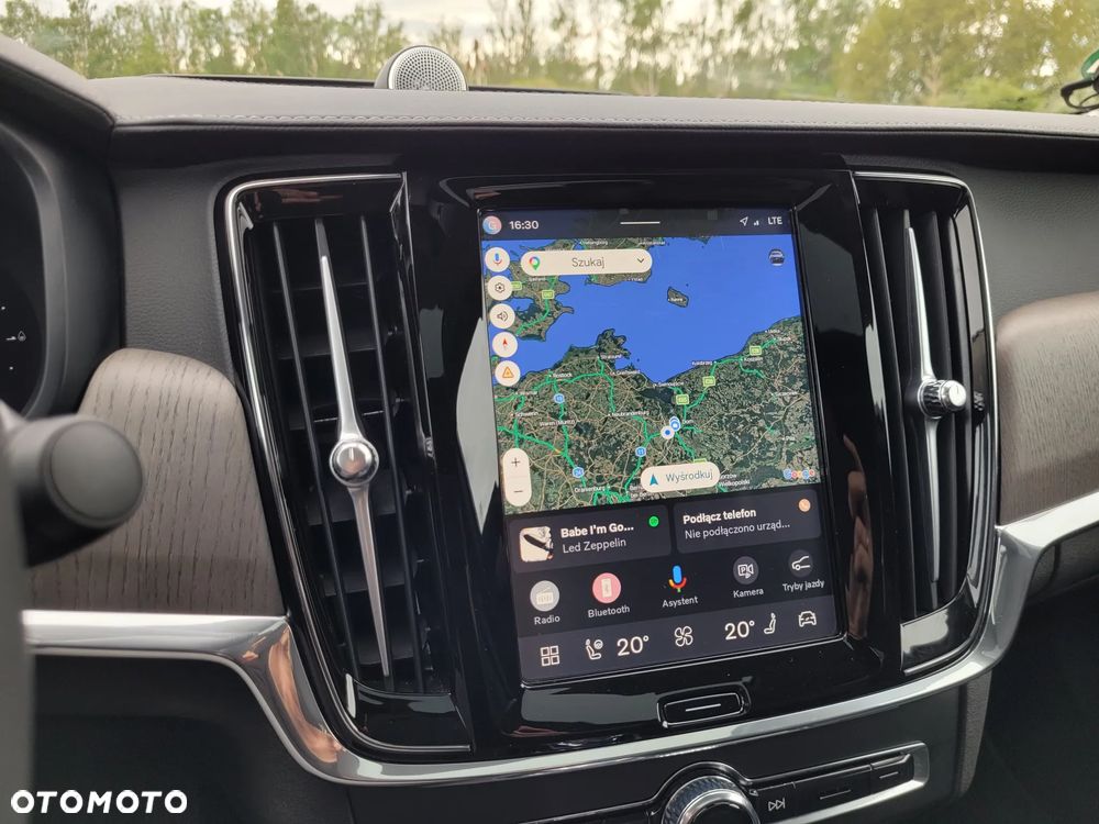 Volvo S90 T8 AWD Plug-In Hybrid Ultimate Dark - 27