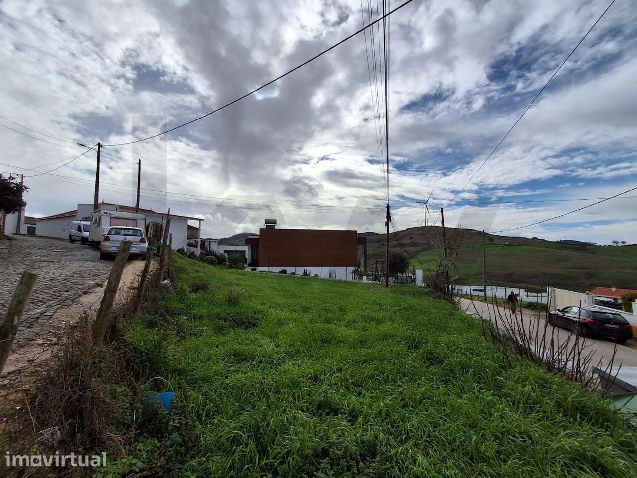 Terreno à Venda em Enxara do Bispo - Grande imagem: 2/11
