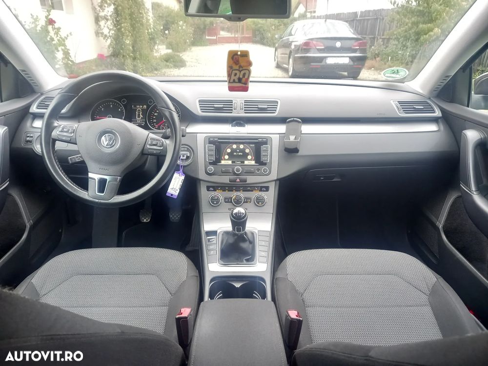 Volkswagen Passat 2.0 TDI BlueMotion Technology Comfortline - 6