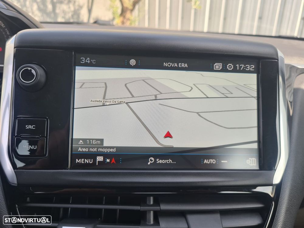 Peugeot 208 1.2 PureTech Signature - 9