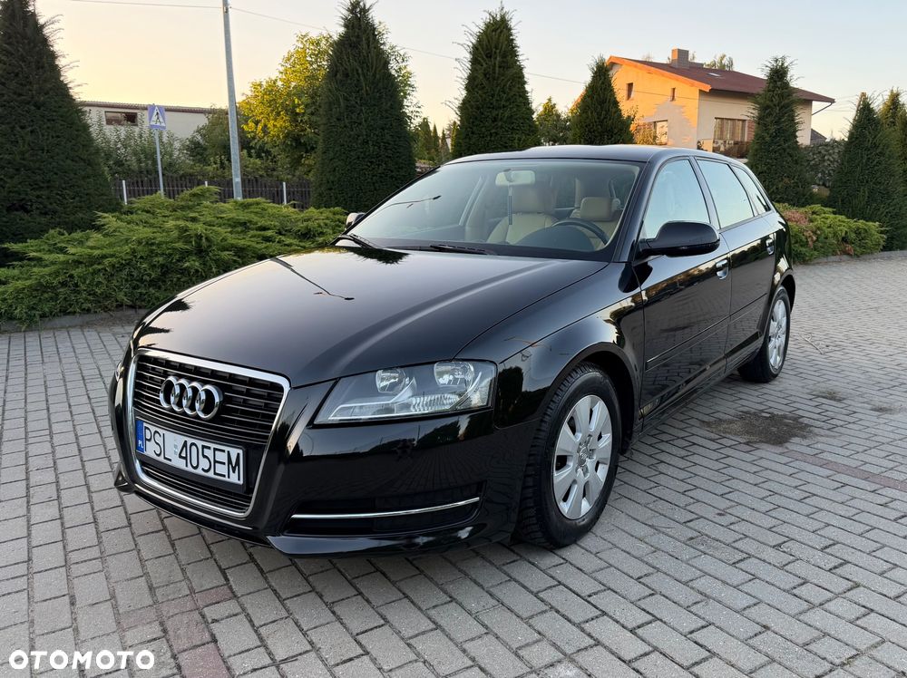 Audi A3 Sportback - 3