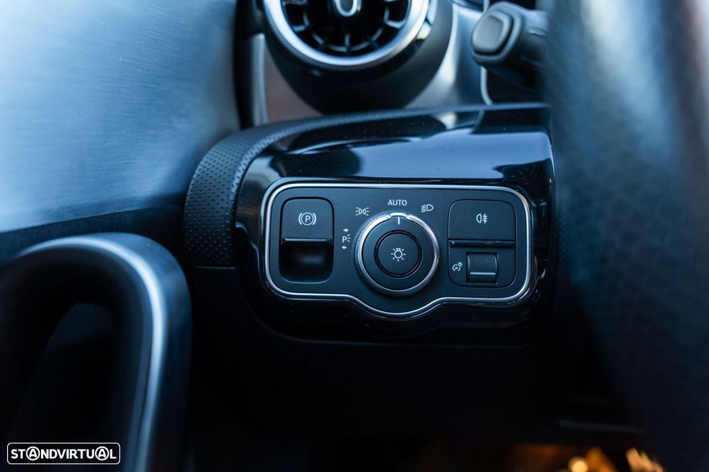 Mercedes-Benz A 180 d AMG Line Aut. - 21