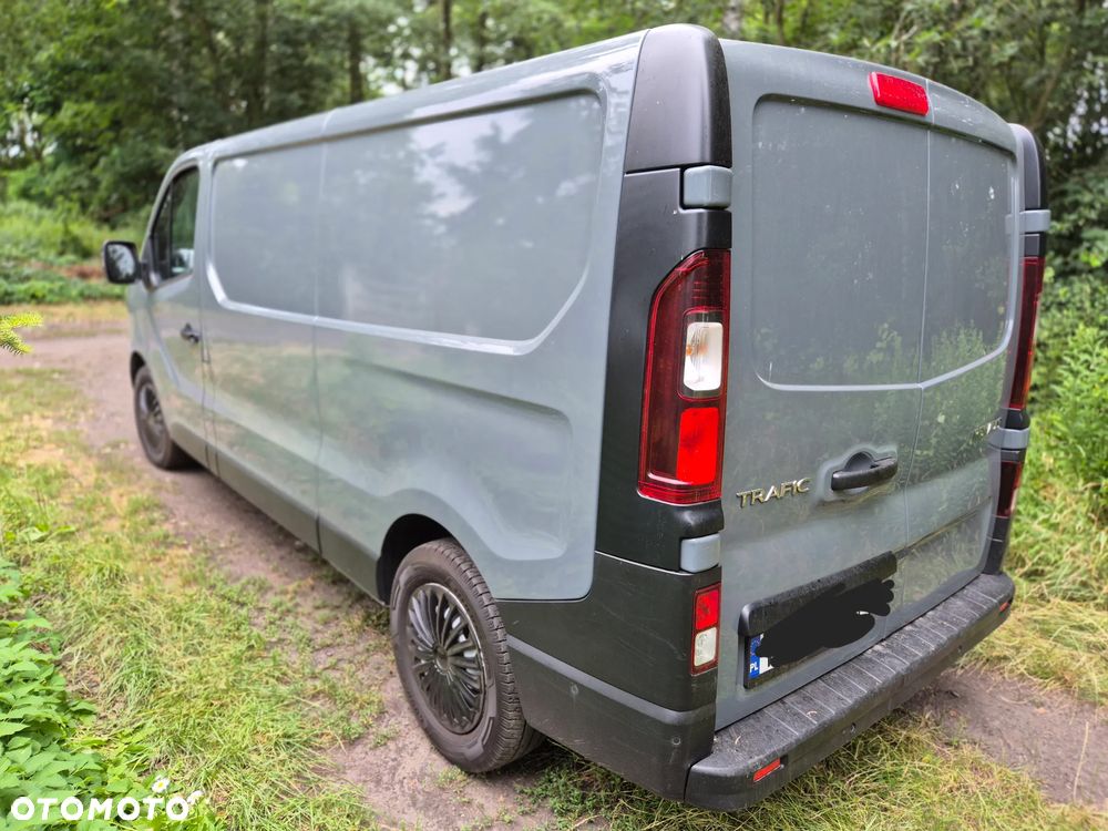 Renault Trafic - 2