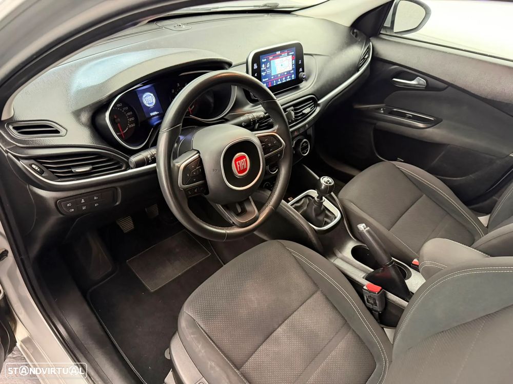 Fiat Tipo Station Wagon 1.6 M-Jet Lounge - 7