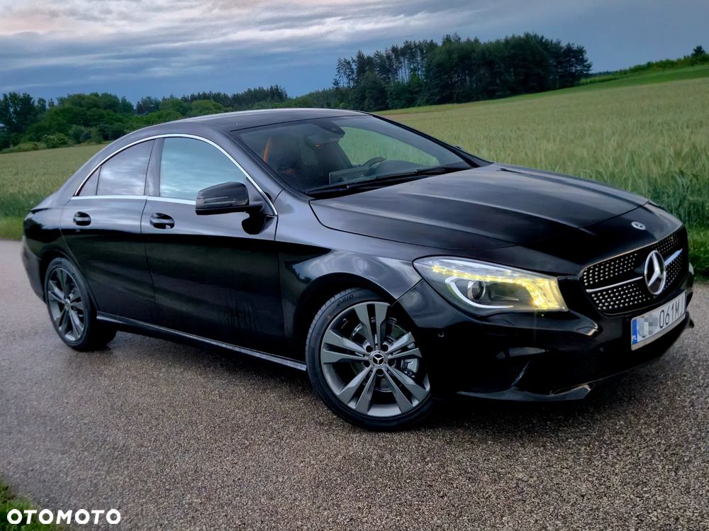 Mercedes-Benz CLA 200 7G-DCT - 27
