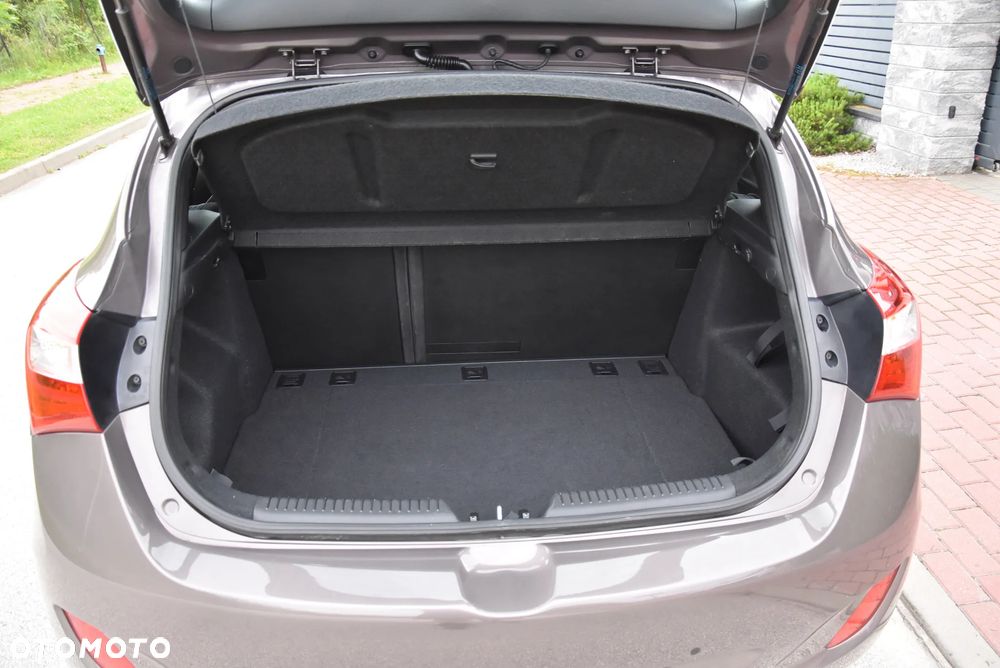 Hyundai i30 blue 1.6 GDI YES Gold - 36
