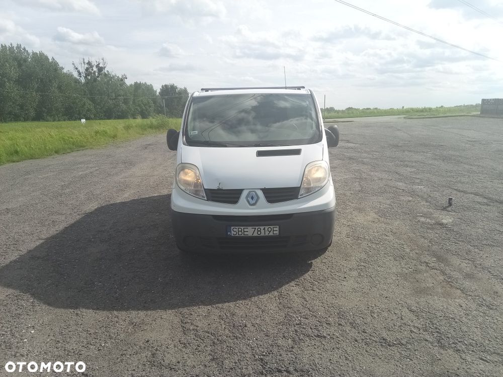 Renault Trafic - 1