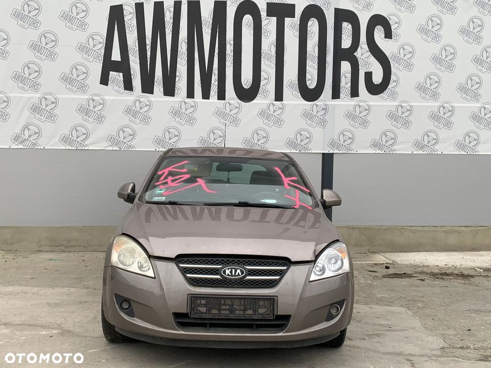 KIA CEED 2007 *SAMOCHÓD NA CZĘSCI* 2904  MASKA, LAMPA, DRZWI, LUSTERKO, ZDERZAK, GRILL, BŁOTNIK, KLAPA, BELKA, DESKA, FOTELE, KANAPA, ĆWIARTKA, KIEROWNICA, TARCZE, ZACISKI, ZAWIESZENIE, KOMPLETNY PRZÓD, KOMPLETNY TYŁ, LICZNIK, ZEGARY, PRAWE LEWE PRZÓD TYŁ - 4