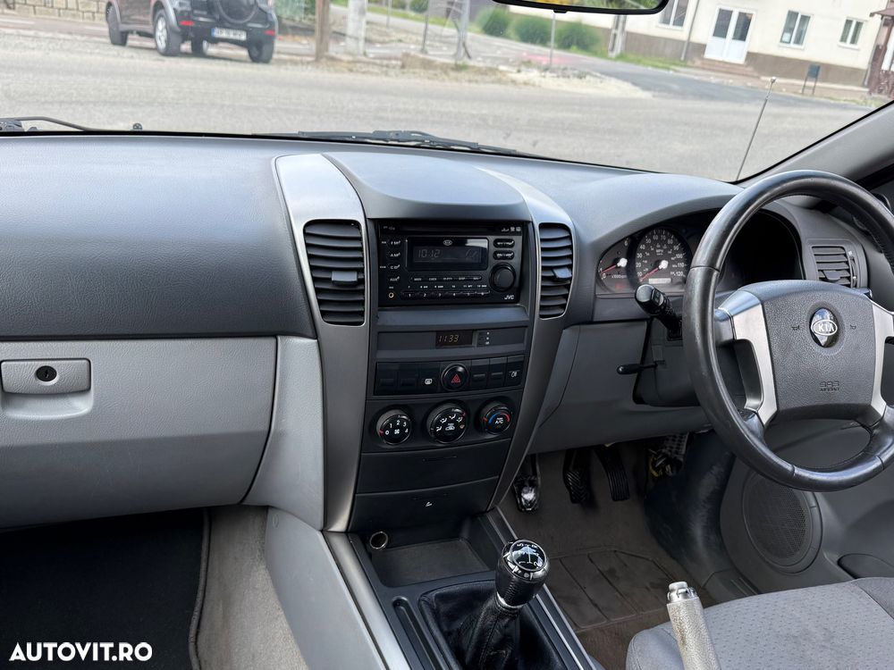 Kia Sorento 2.5 CRDi Executive - 8