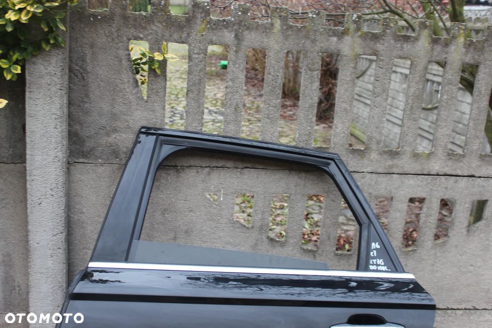 DRZWI TYLNE LEWE AUDI A6 C7 AVANT LY7G 2015 - 17