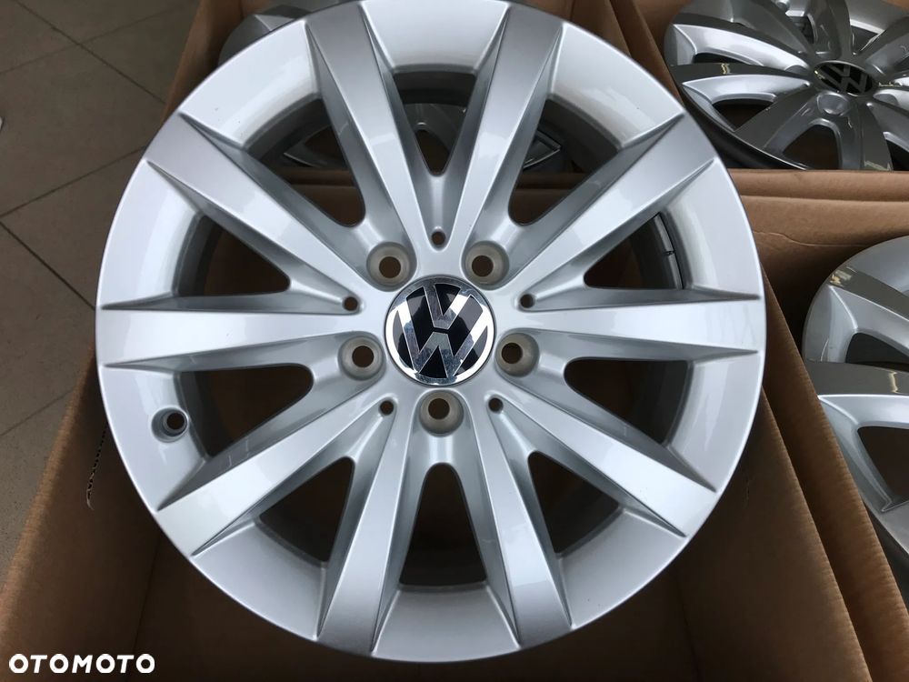 Nowe Felgi VW Golf Passat Touran Caddy 16 5x112 6,5x16 ET49 - 1