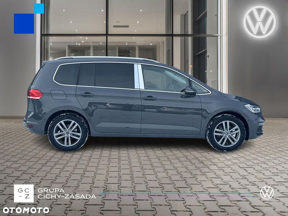 Volkswagen Touran - 7